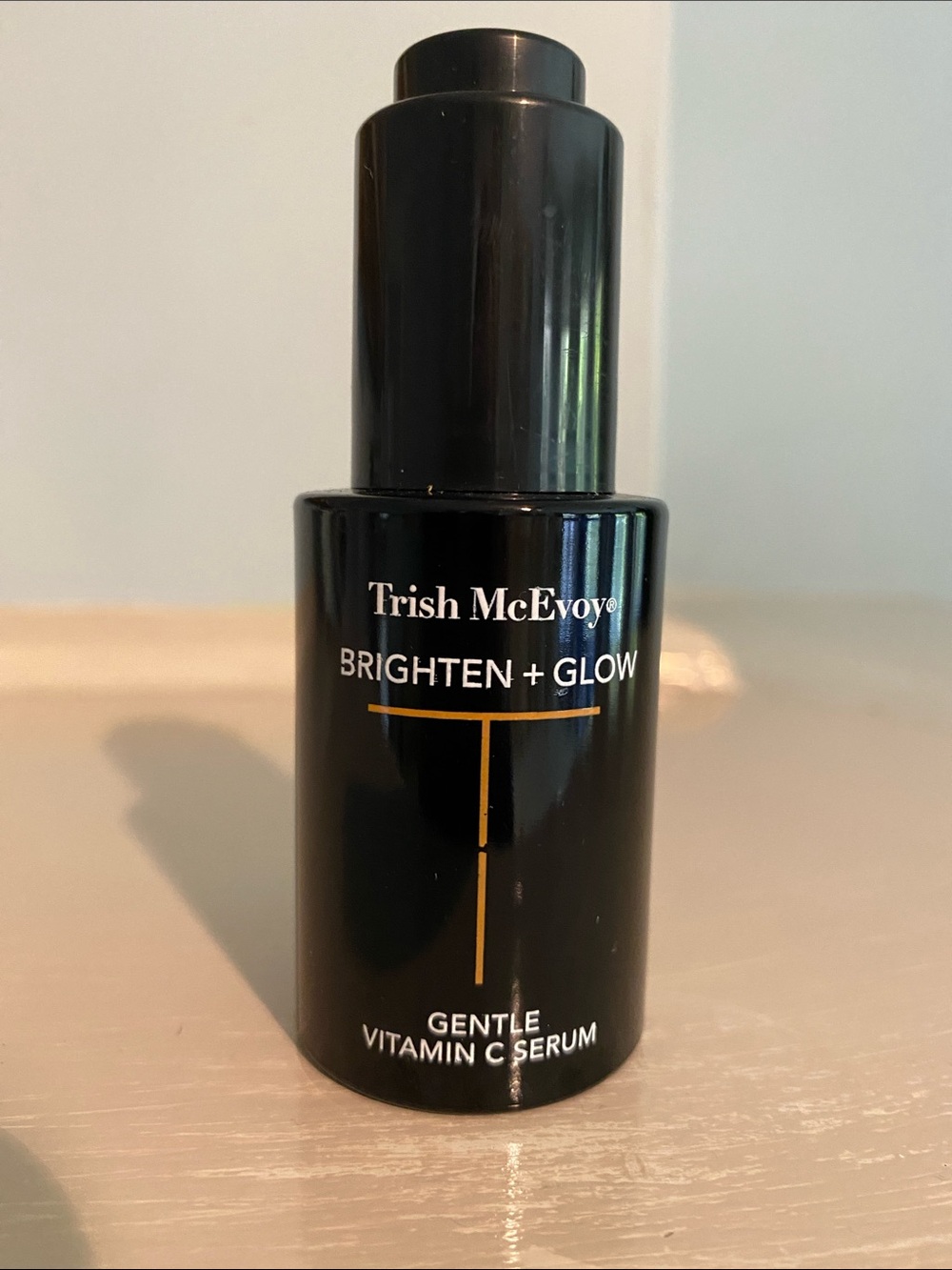 Trish McEvoy Brighten Glow Gentle Vitamin C Serum Full Size 1oz. New Unopened